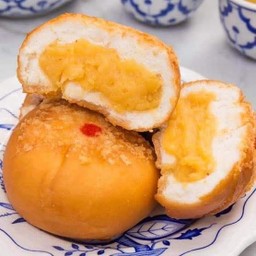 ซาลาเปาทอด ไส้ครีม