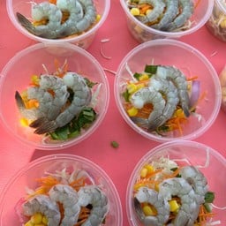 ยำกุ้งสด