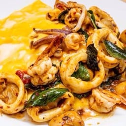 ข้าวไข่ข้นต้มยำทะเล