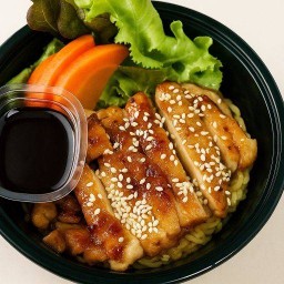 บะหมี่ไก่เทริยากิ & สปาเก็ตตี้ By เปิ้ล