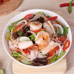 ยำวุ้นเส้นรวมมิตร