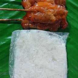 เซ็ตเนื้อไก่ยาง3ข้าวเหนียว1