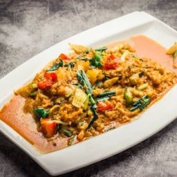 ปูก้อนผัดผงกระหรี่