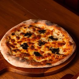 Creamy Truffle Pizza