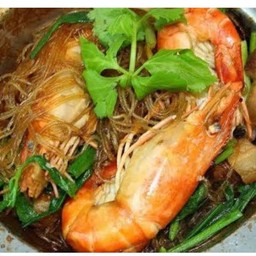 กุ้งขาวอบวุ้นเส้น