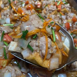 เต้าหู้เหลืองคลองแงะยัดไส้หมูสับทรงเครื่อง  (ใส่เผือกหอม)