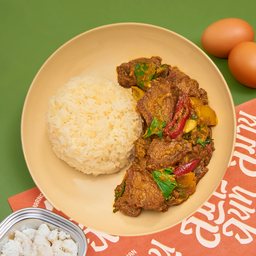 หมูกรอบผัดผงกะหรี่