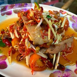 หมูตกครก (ตำไทใส่คอหมูย่าง)