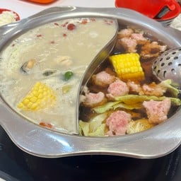 Lucky Suki (ลัคกี้ สุกี้) ซัสโก้ปิ่นเกล้า