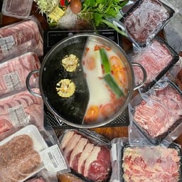 ชาบูหมาล่าถ้วยชุดหมูรวม  (หมูหมัก หมูสไลด์)  แบบพร้อมทาน