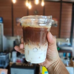 ลุงปุ้มกาแฟสด