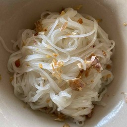 เส้นเล็กลวก