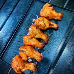 ป้าอ้วนขายทุกอย่าง