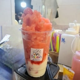 สตอรว์เบอร์รี่โยเกิร์ตสมูทตี้