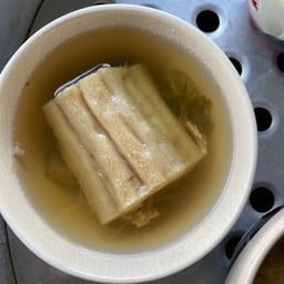 แกงจืดมะระยัดไส้หมูสับ