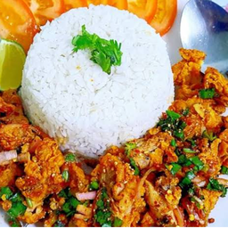 ข้าวยำไก่แซ่บ