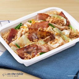 ผัดเบคอนนู้ดเดิ้ล