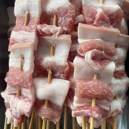 สามชั้น