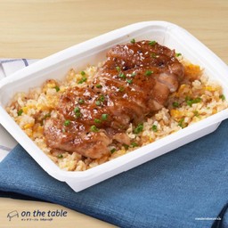 ข้าวผัดกระเทียมไก่เทอริยากิ