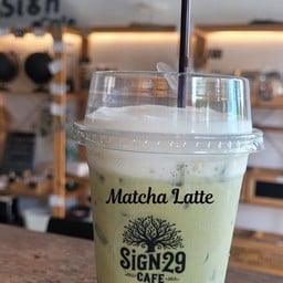 มัทฉะลาเต้เย็น