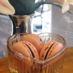 Mulberry Macaron