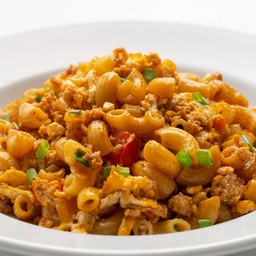 มักกะโรนีผัดซอสมะเขือเทศ+เครื่องดื่ม