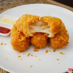 ชีสสติ๊กFrled Day 2 ชิ้นใหญ่