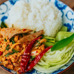 ข้าวลาบหมู