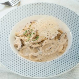 อุด้งครีมทรัฟเฟิล