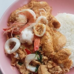 ห่อหมกทะเลไข่ข้นราดข้าว