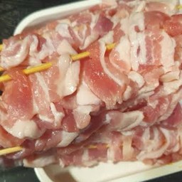 หม่าล่าหน้าร้านนม