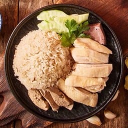 สามเซียน (ข้าวมันไก่+เลือด+ตับนุ่ม)