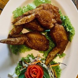 ปีกไก่ทอด.