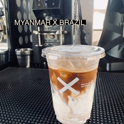 Latte   พม่า - บราซิล  คั่วกลางเข้ม