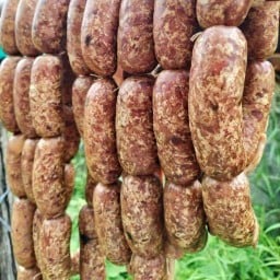 ☪️เตี๋ยวกะยำ ใส้กรอกเนื้อ/เนื้อพวงทอด ฮาลาล สาขา1 สุขุมวิท26 ซ.โรงกลึงเจรียมเจริญ ติดหลังสุเหร่า