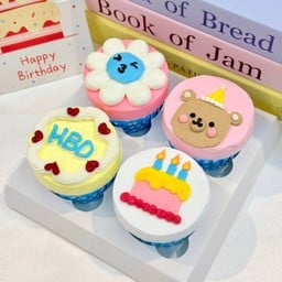 คัพเค้ก HBD Daisy