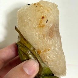 แม่น้อยข้าวเหนียวปิ้ง Rest Area ประชาชื่น