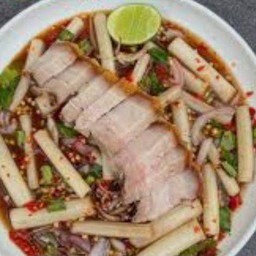 ตำปลาร้าไหลบัวหมูกรอบ