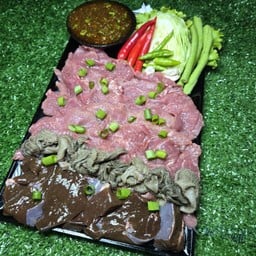 งัวน้อยซอยยกเขียง