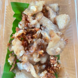 ข้าวไก่ทอดกระเทียม