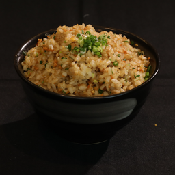 ข้าวผัดกระเทียม
