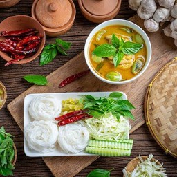 ขนมจีนแกงเขียวหวาน