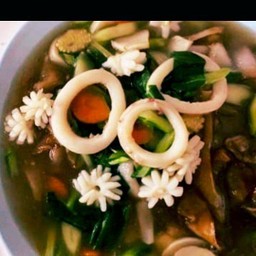 ราดหน้าปลาหมึก