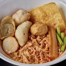 บะหมี่เย็นตาโฟต้มยำ