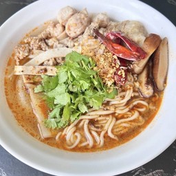 ก๋วยจั๊บญวน (หม่าล่า)