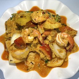 กุ้งผัดผงกะหรี่