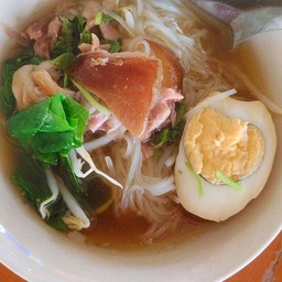 เดี๋ยวขาหมู