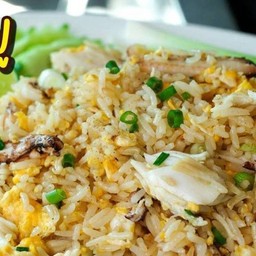 ข้าวผัดปู ใหญ่