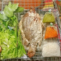 บังเจษปลาอบโอ่ง อิ๋วยำแหนม ซ.สามวัง