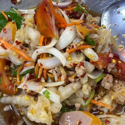 ยำวุ้นเส้นเล็บมือนาง